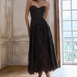 V. Chapman Chocolate Carolena Set Corset Skirt Chantilly Lace Sz 4 NWT